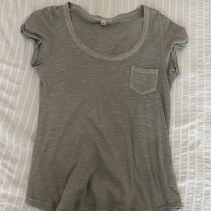 Scoop neck tee